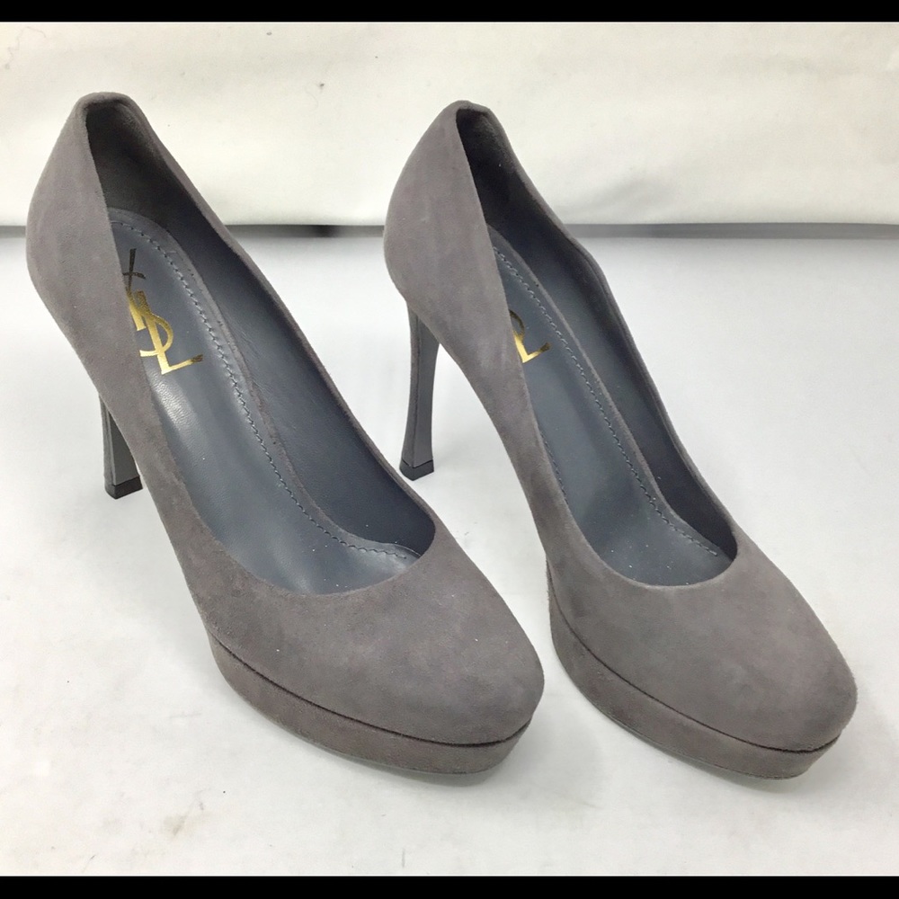 YVES SAINT LAURENT TRIBUTE PUMPS